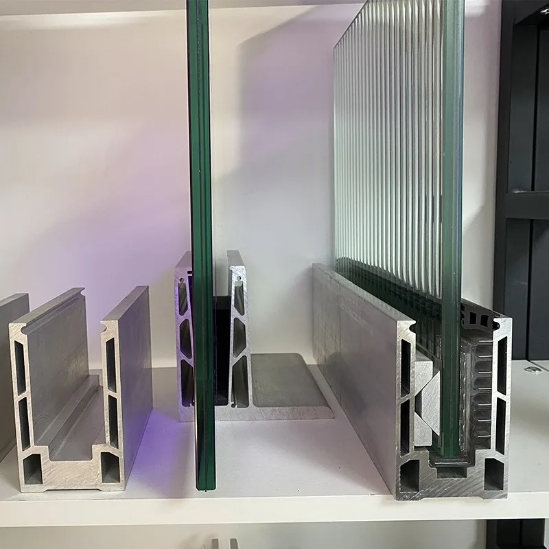 Aluminum Frameless U Channel Spigot Deck Glass Railing - HIHAUS
