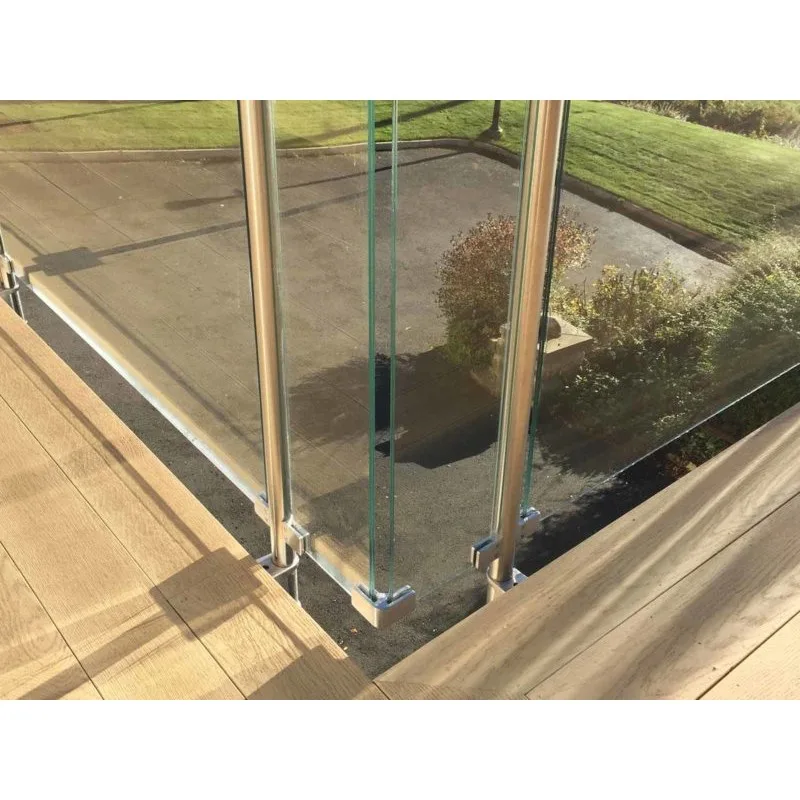 Garden Steel Post Toughened Glass Porch Railing & Balustrade - HIHAUS
